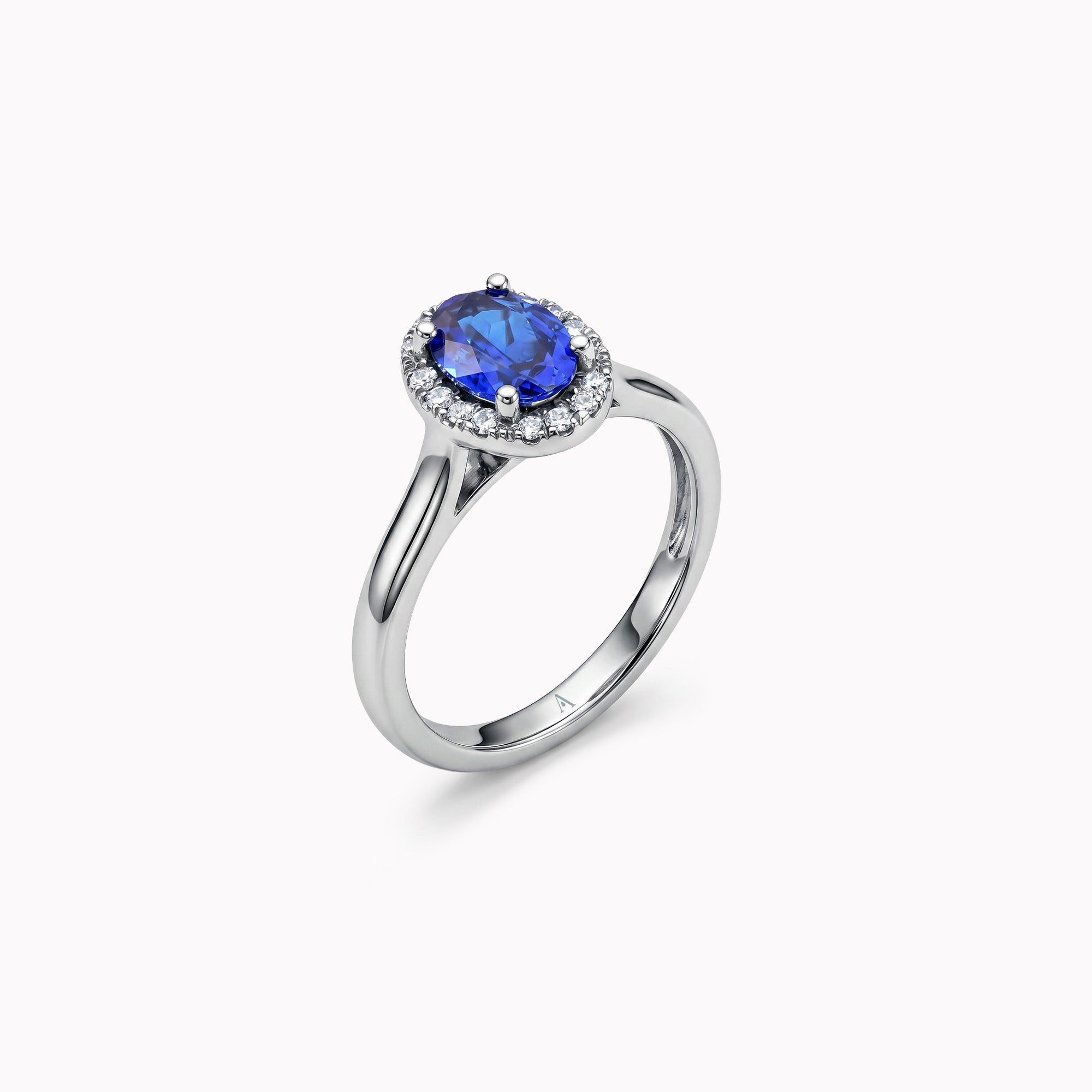 The Blue Temple 0.75 carats - Platinum 950