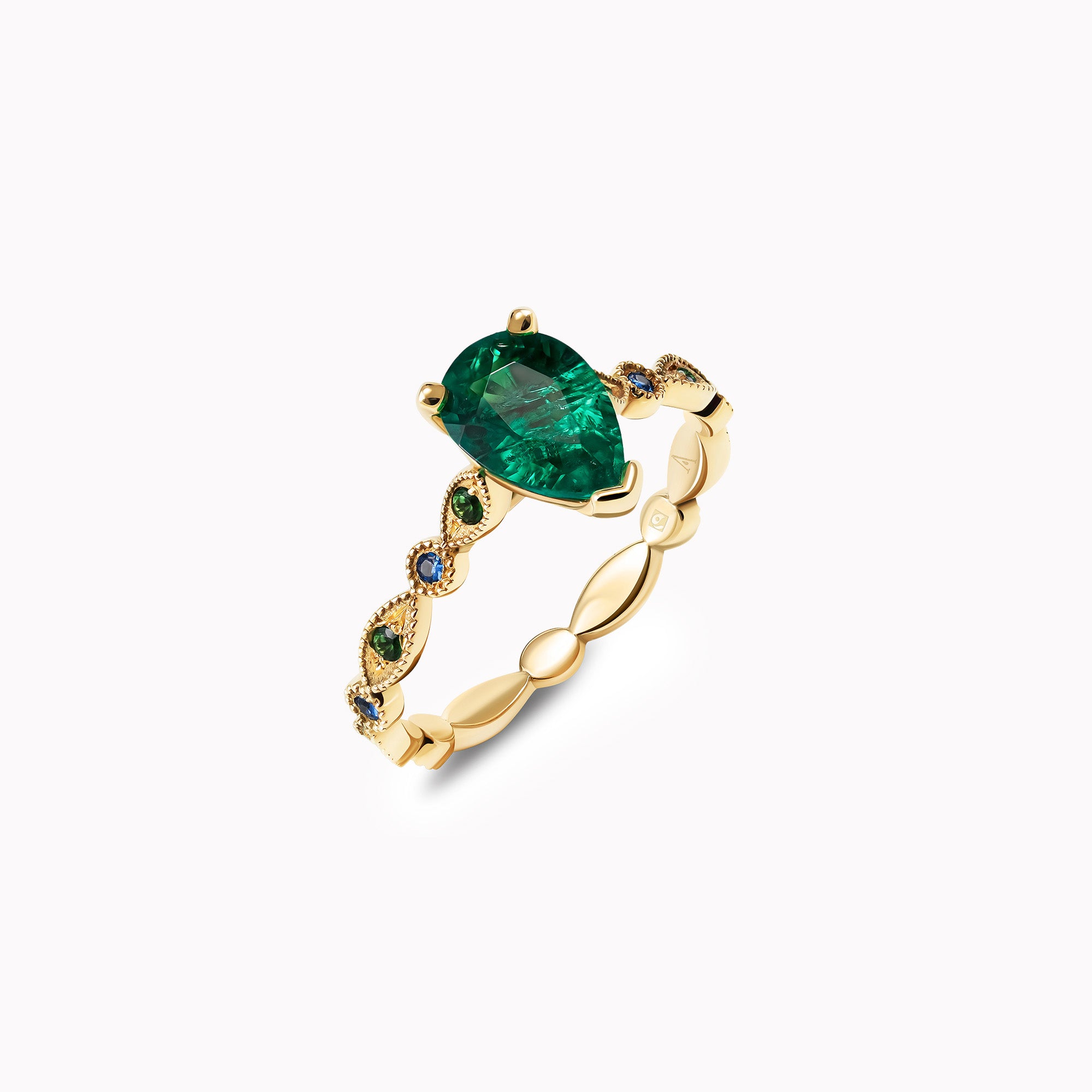 Rainforest Blossom - Yellow Gold 18k