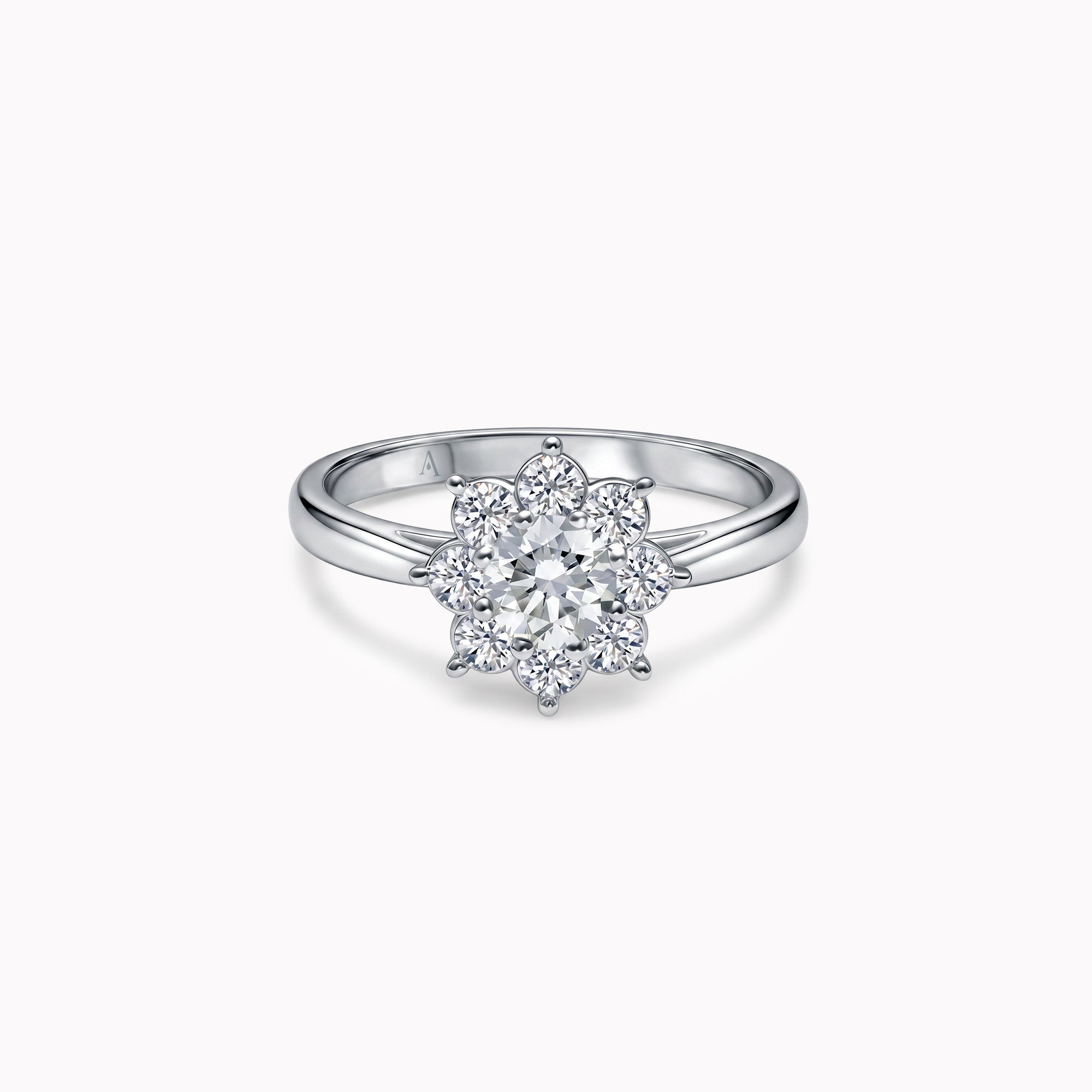 The Blooming Flower 0.30 carats - White Gold 18k