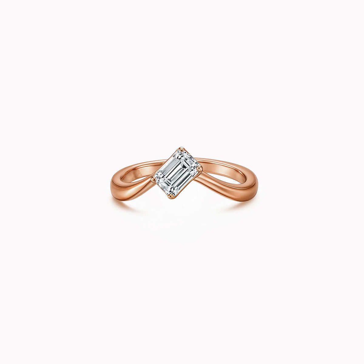 The Little Ice Skating Girl 0.65 Karat - Rotgold 18K