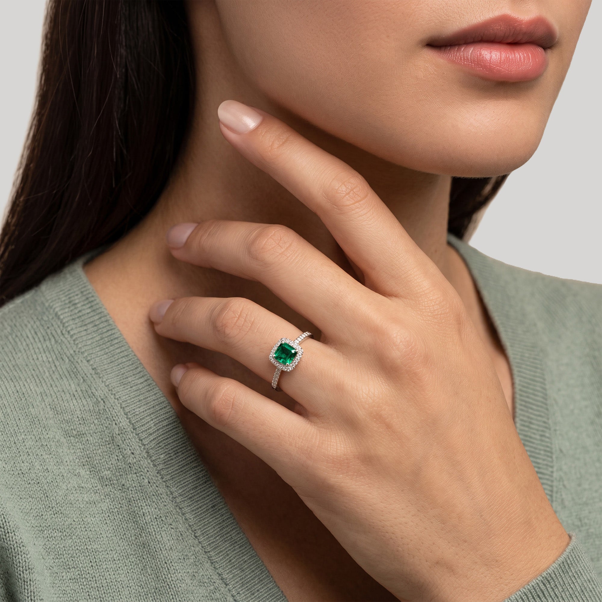 The Little Green Square – 18k white gold