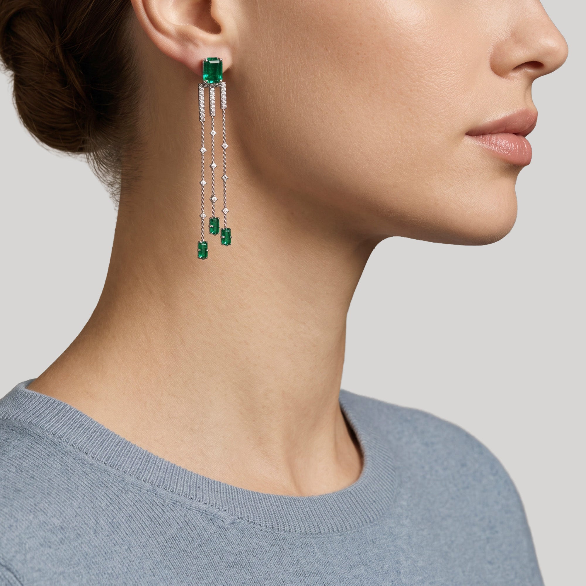 The Flowing Green Leaves – 18k white gold