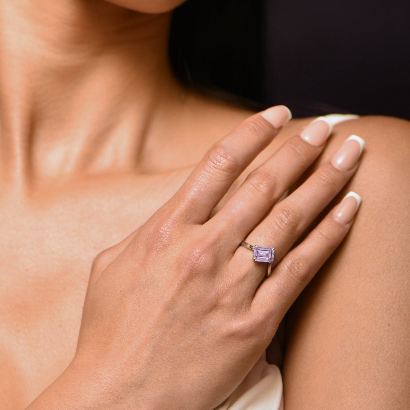 Ice Skating Girl Large L lavender 1.00 carats - oro blanco 18k – Anillo de compromiso oro 18k – vista portada