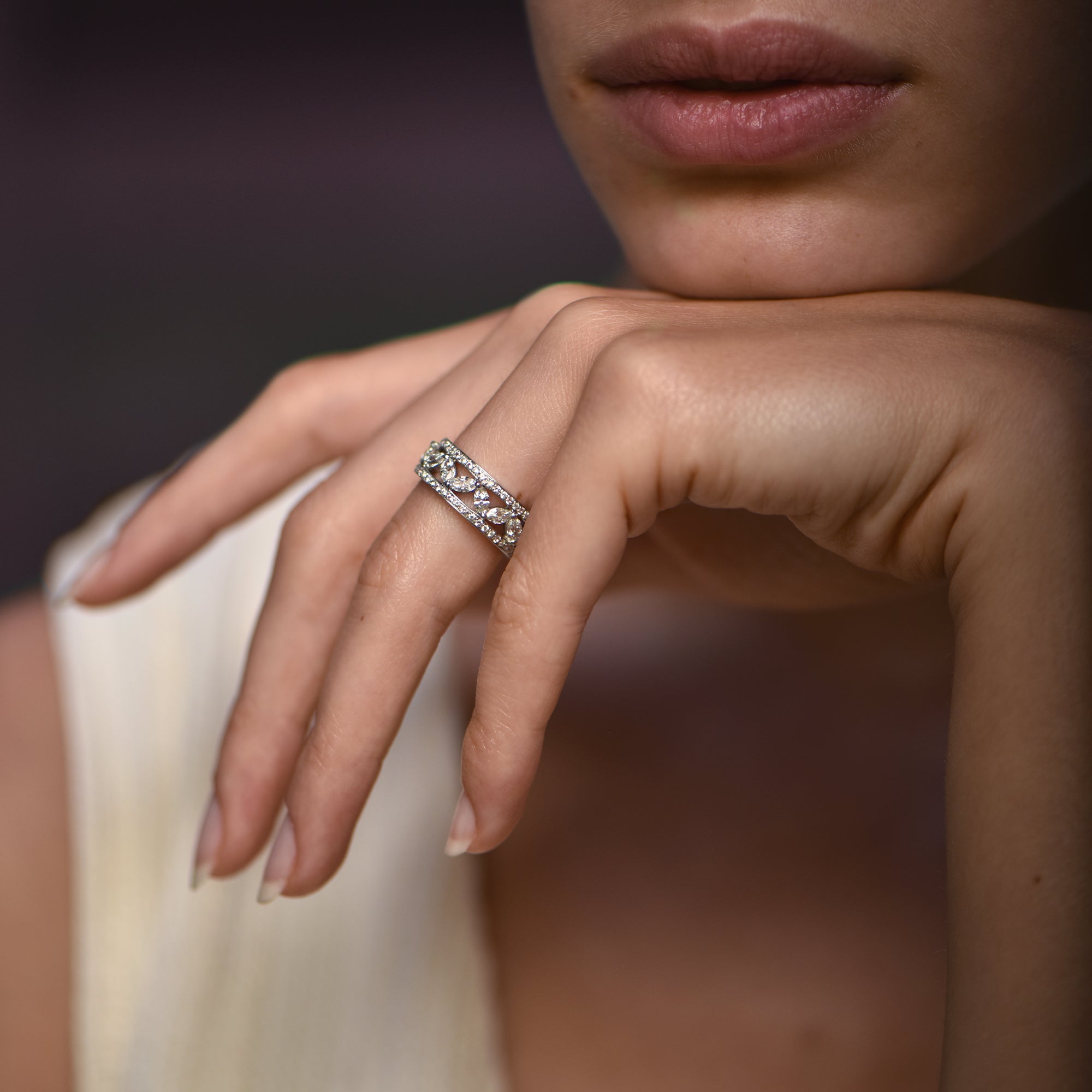 Athena's wisdom - platino 950 – Alianzas de boda AGUAdeORO y Anillo Sortijas oro 18k – vista frontal
