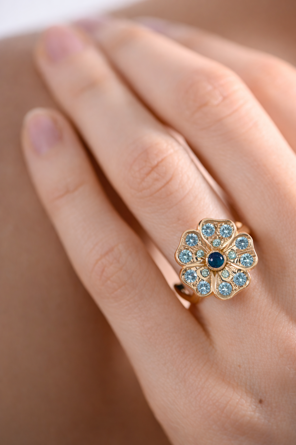 Romantic Rose Garden blue - oro amarillo 18k