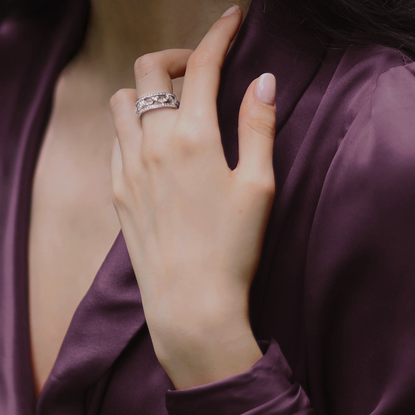 Athena's wisdom - platino 950 – Alianzas de boda AGUAdeORO y Anillo Sortijas oro 18k – vue de profil