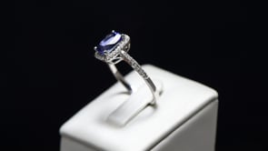 Tanzanian Queen - 1.00 carat - or blanc 18k – Solitaire en or 18k – vue de profil