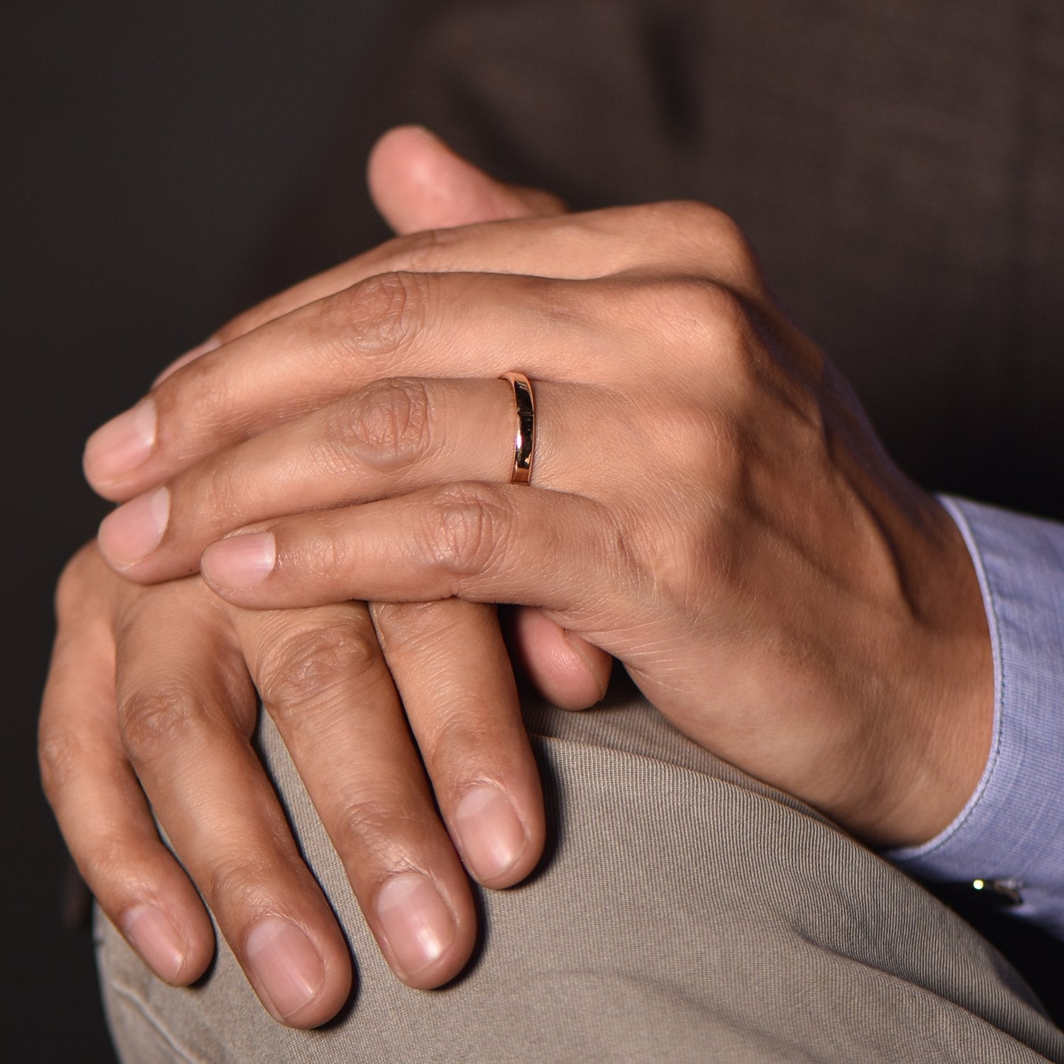 The Chocolate bars - platinum 950 – Wedding Band gold 18k – Worn view