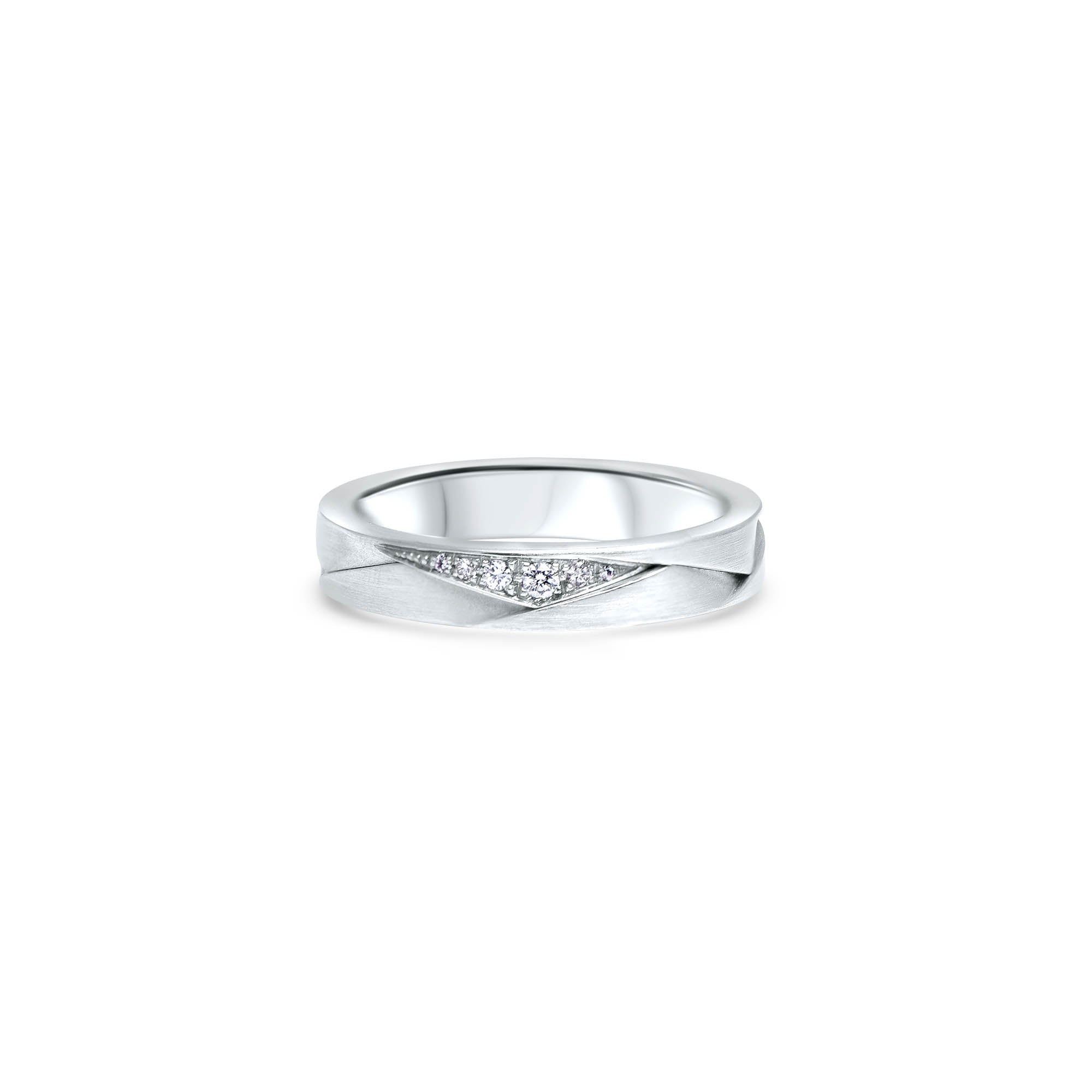 The Fancy Origami Effect - whitegold 18k – Wedding Band gold 18k with diamond(s) – product view