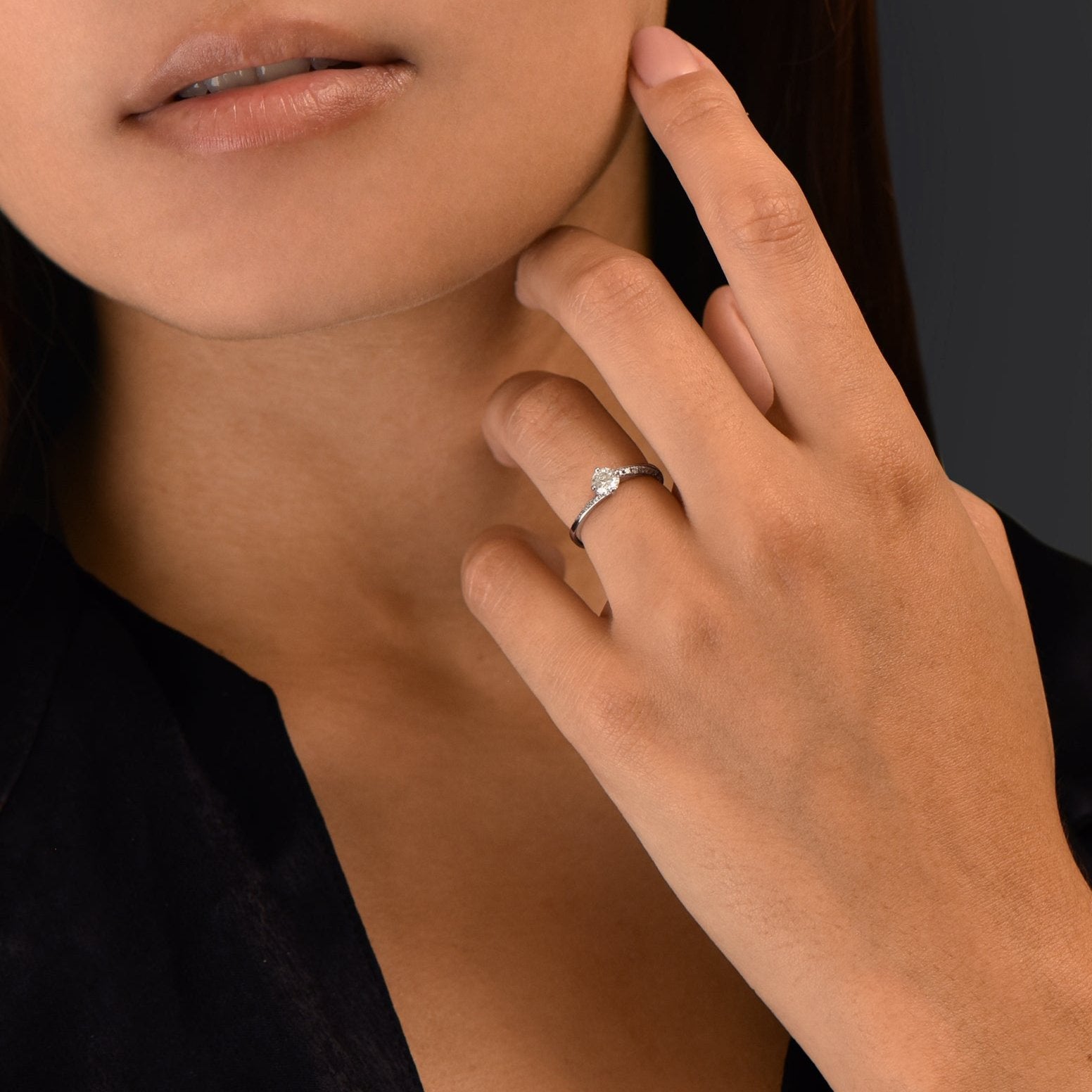 The Twist Lover 0.35 carats - whitegold 18k – Engagement Ring gold 18k – Side view
