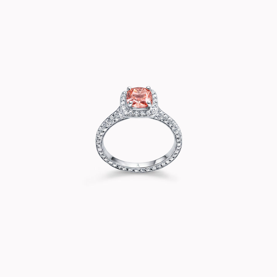 84 Roses – Pink Cushion-Cut Diamond – 0.84 ct – Platinum 950