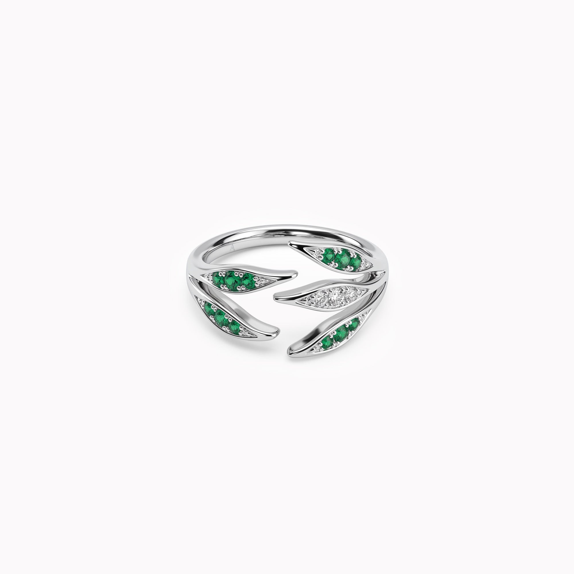 The Little Green Leaves – 18k white gold