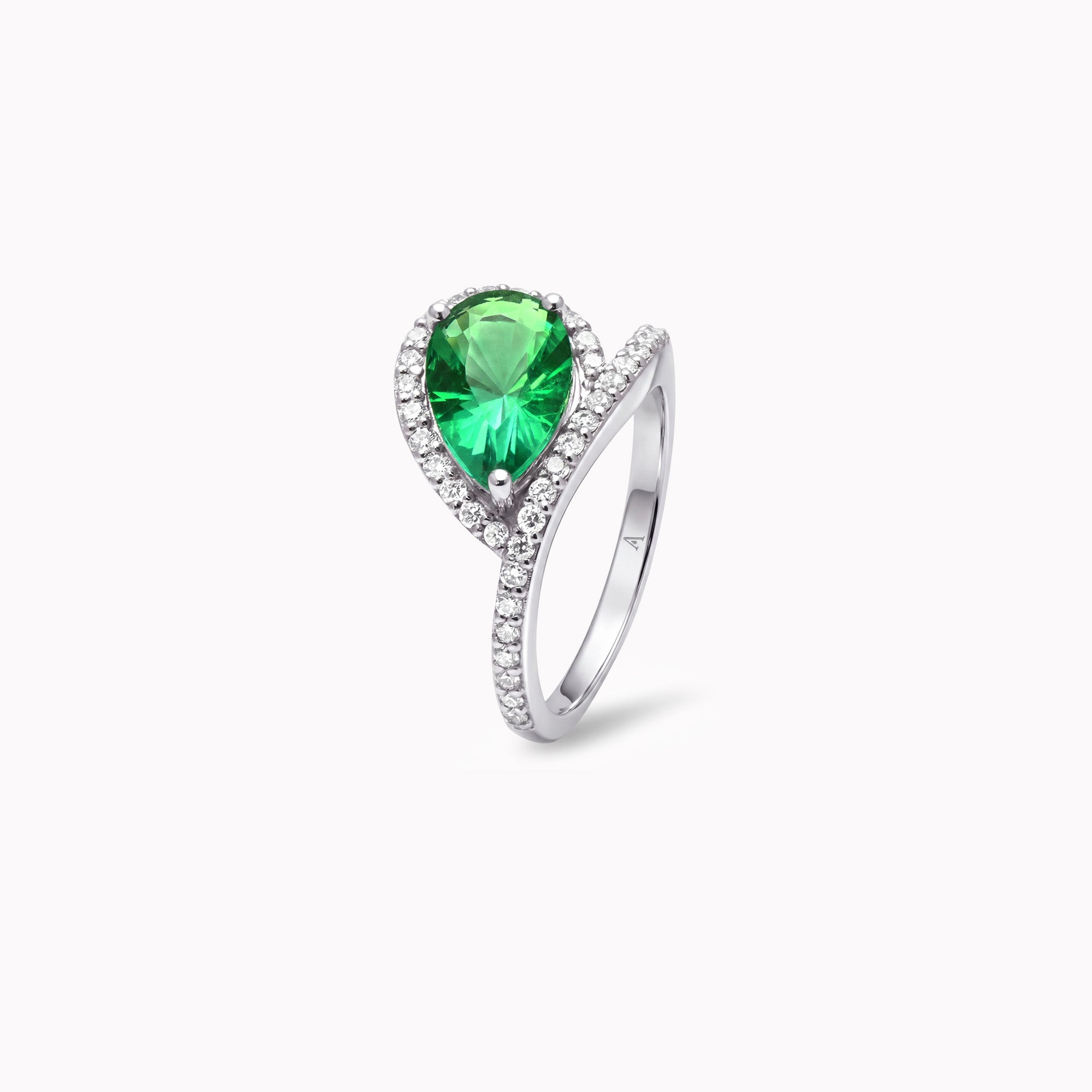 Majestic Wavy Green 2.00 carats - White Gold 18k