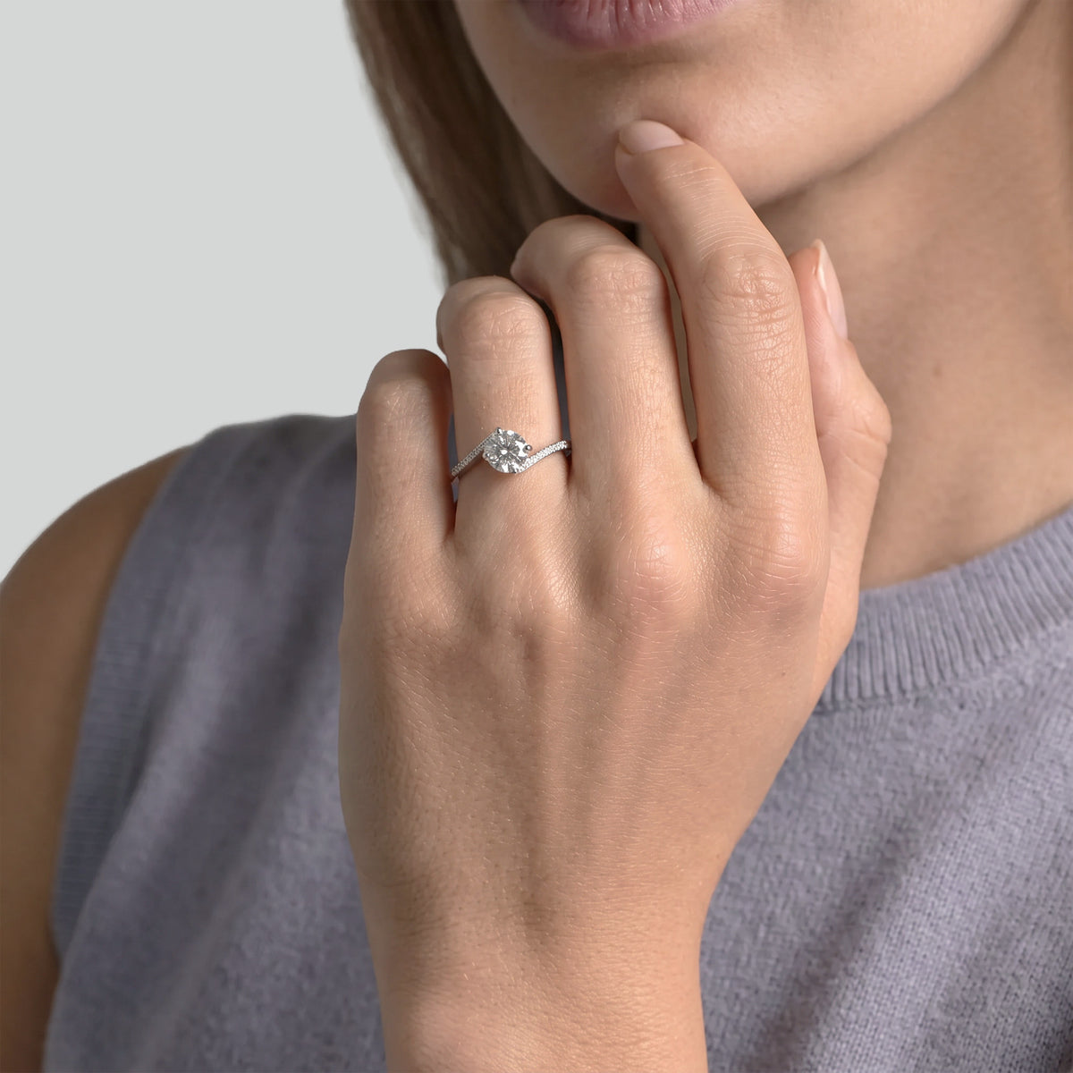 Fantastic Twist and Shout  - 1.00 carat - White Gold 18k