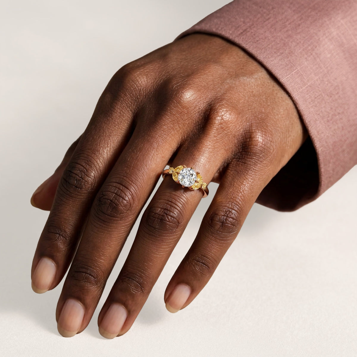 Little Bees Yellow 1,00 Karat – Rotgold 18K