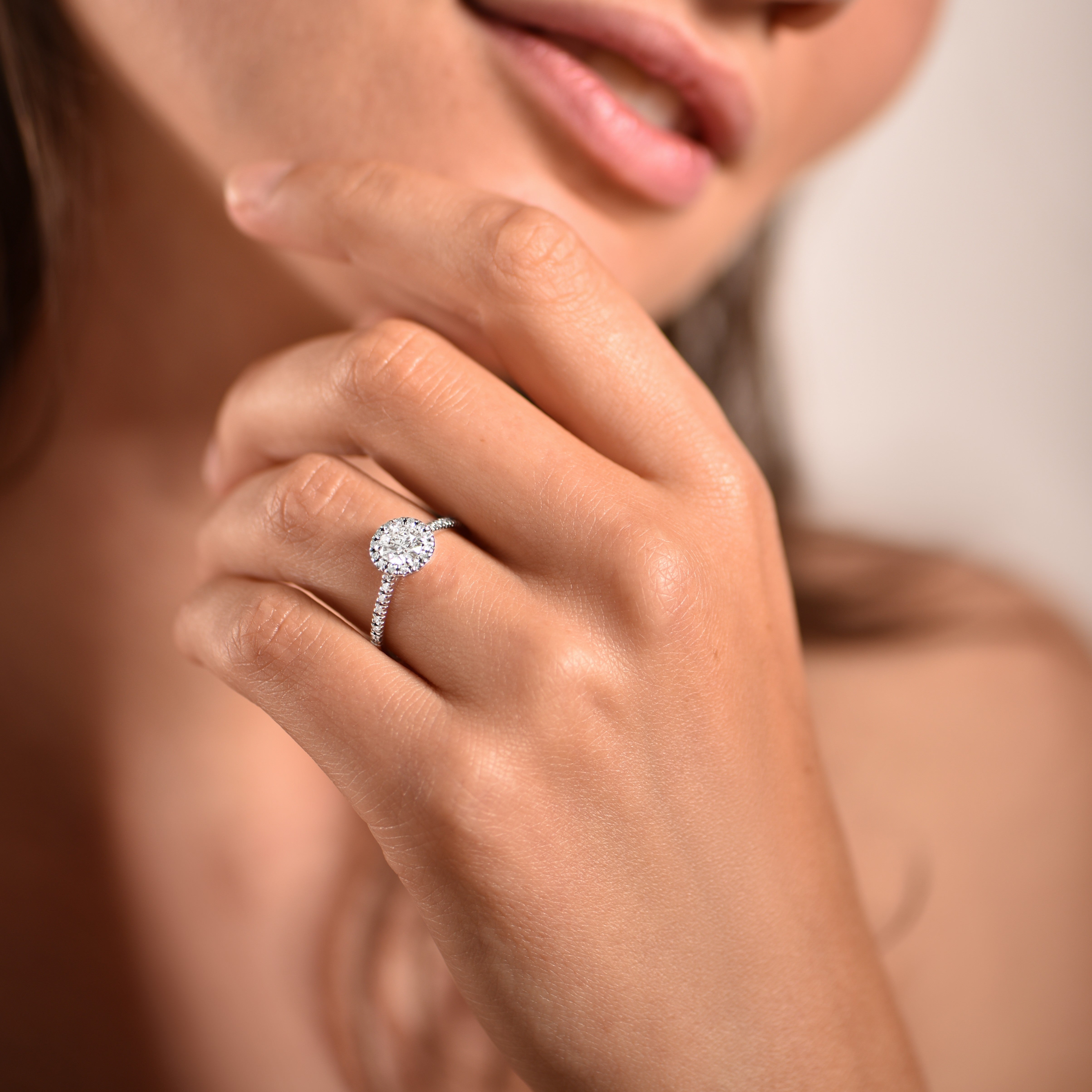 The Fancy Funkee Girl 0.75 carats - or blanc 18k