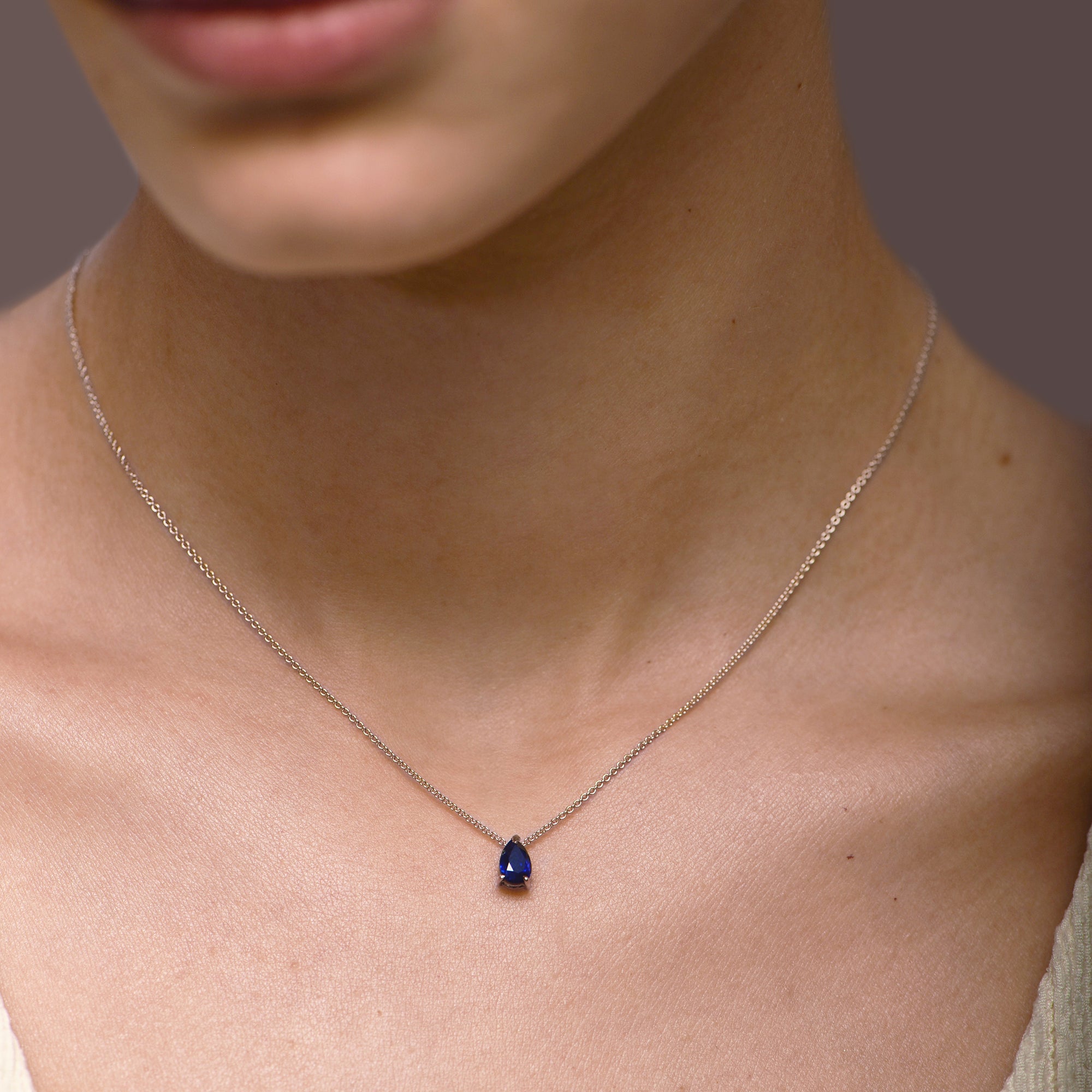 Collier The Little Tear of Joy Light Blue Sapphire 0.50ct - or blanc 18k - AGUADEORO