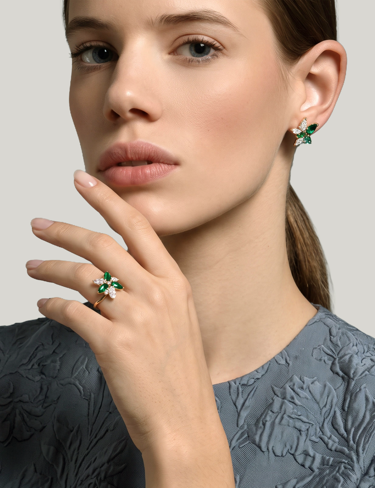 Rainforest Romance – 18k yellow gold